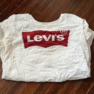 Levi’s T shirt